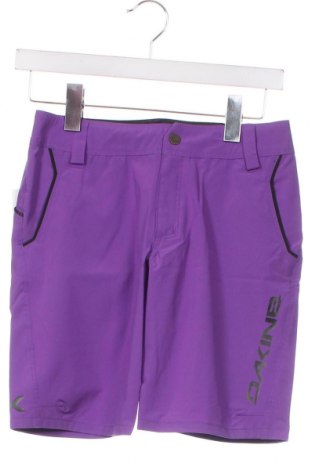 Детски къс панталон Dakine, Размер 9-10y/ 140-146 см, Цвят Лилав, Цена 51,00 лв.