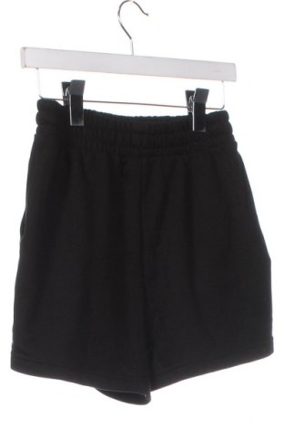 Pantaloni scurți pentru copii FILA, Mărime 12-13y/ 158-164 cm, Culoare Negru, Preț 84,11 Lei