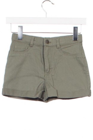 Kinder Shorts H&M, Größe 8-9y/ 134-140 cm, Farbe Grün, Preis 3,99 €