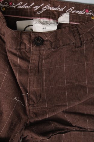 Παιδικό κοντό παντελόνι H&M L.O.G.G., Μέγεθος 15-18y/ 170-176 εκ., Χρώμα Καφέ, Τιμή 8,47 €