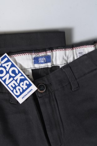 Detské krátke nohavice  Jack & Jones, Veľkosť 11-12y/ 152-158 cm, Farba Sivá, Cena  10,52 €