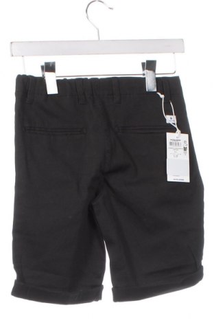 Παιδικό κοντό παντελόνι Jack & Jones, Μέγεθος 11-12y/ 152-158 εκ., Χρώμα Γκρί, Τιμή 9,20 €