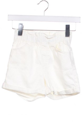 Детски къс панталон LC Waikiki, Размер 6-7y/ 122-128 см, Цвят Бял, Цена 8,04 лв.
