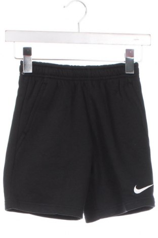 Παιδικό κοντό παντελόνι Nike, Μέγεθος 6-7y/ 122-128 εκ., Χρώμα Μαύρο, Τιμή 21,03 €