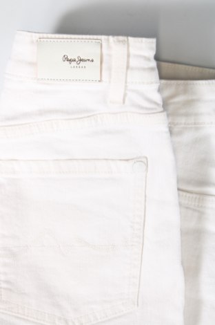 Παιδικό κοντό παντελόνι Pepe Jeans, Μέγεθος 15-18y/ 170-176 εκ., Χρώμα Λευκό, Τιμή 14,02 €