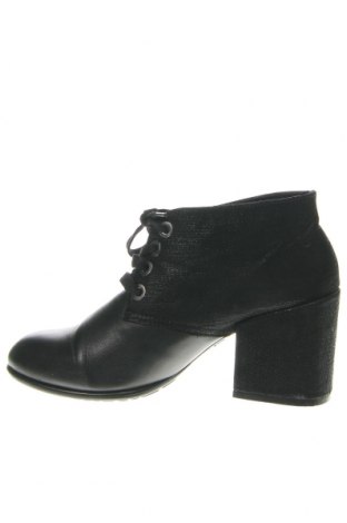 Damen Stiefeletten, Größe 40, Farbe Schwarz, Preis € 21,55