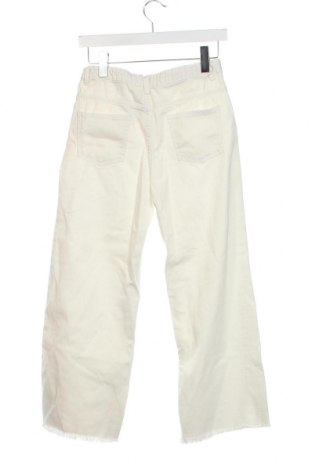 Детски панталон Reserved, Размер 11-12y/ 152-158 см, Цвят Бял, Цена 9,45 лв.