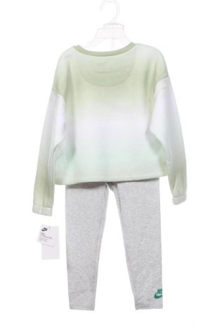 Detská športová súprava Nike, Veľkosť 3-4y/ 104-110 cm, Farba Viacfarebná, Cena  35,57 €