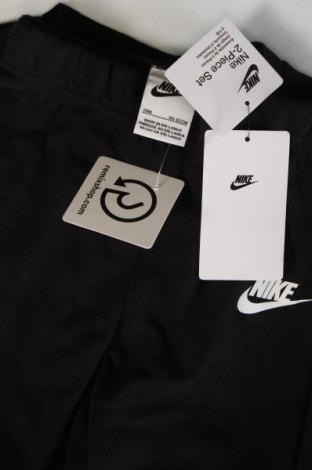 Παιδικό αθλητικό σύνολο Nike, Μέγεθος 18-24m/ 86-98 εκ., Χρώμα Μαύρο, Τιμή 45,88 €