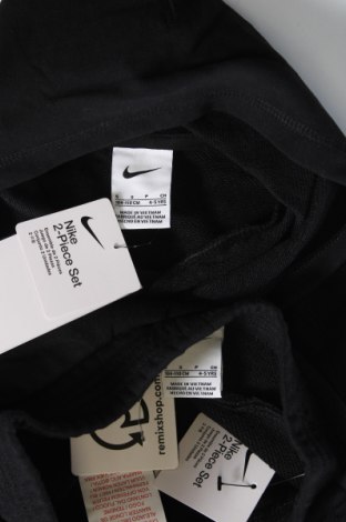 Παιδικό αθλητικό σύνολο Nike, Μέγεθος 3-4y/ 104-110 εκ., Χρώμα Μαύρο, Τιμή 48,45 €