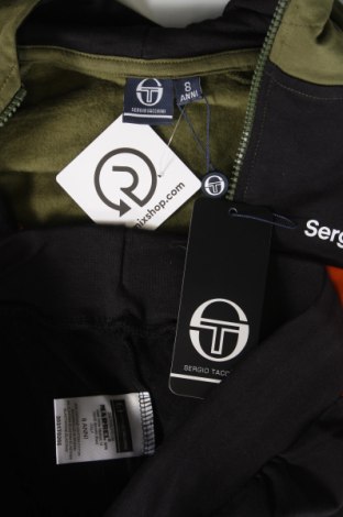 Детски спортен екип Sergio Tacchini, Размер 7-8y/ 128-134 см, Цвят Многоцветен, Цена 135,20 лв.