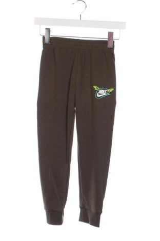 Pantaloni de trening, pentru copii Nike, Mărime 5-6y/ 116-122 cm, Culoare Verde, Preț 234,21 Lei