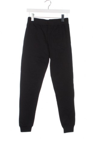 Pantaloni de trening, pentru copii Sergio Tacchini, Mărime 11-12y/ 152-158 cm, Culoare Negru, Preț 162,15 Lei