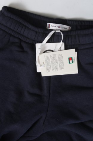 Dětské tepláky Tommy Hilfiger, Velikost 4-5y/ 110-116 cm, Barva Modrá, Cena  486,00 Kč