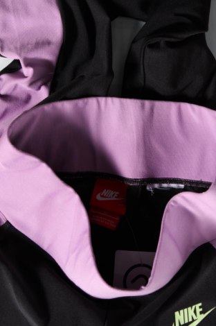 Bluză de trening, pentru copii Nike, Mărime 11-12y/ 152-158 cm, Culoare Negru, Preț 89,77 Lei