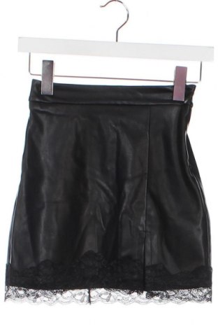 Δερμάτινη φούστα Bershka, Μέγεθος XS, Χρώμα Μαύρο, Τιμή 9,62 €