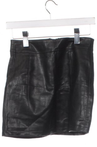 Kožená sukňa  Forever 21, Veľkosť XS, Farba Čierna, Cena  1,93 €