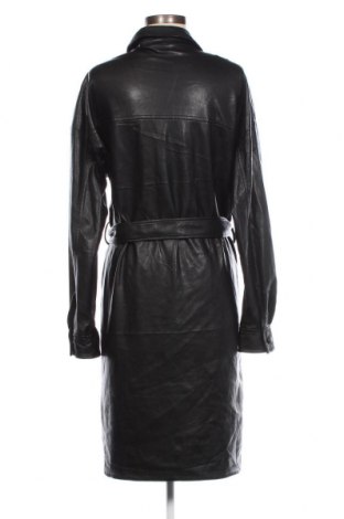 Δερμάτινο φόρεμα District, Μέγεθος M, Χρώμα Μαύρο, Τιμή 4,66 €