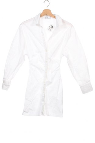 Мъжка риза Bershka, Размер XS, Цвят Бял, Цена 17,40 лв.