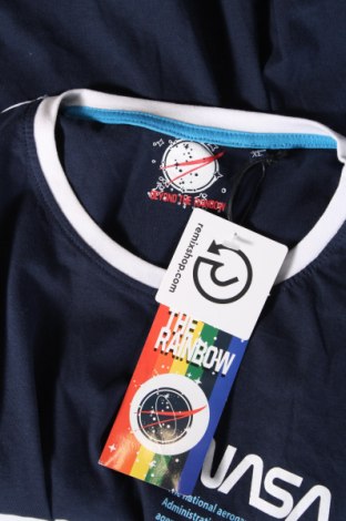 Ανδρικό t-shirt Beyond The Rainbow, Μέγεθος XL, Χρώμα Μπλέ, Τιμή 27,43 €