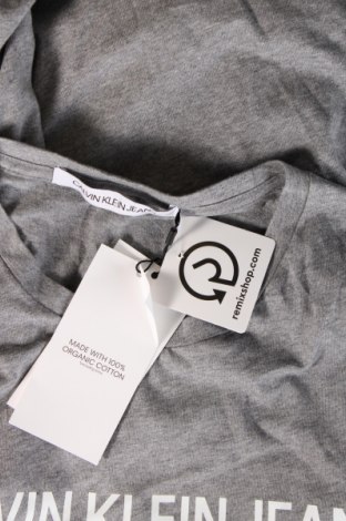 Мъжка тениска Calvin Klein Jeans, Размер L, Цвят Сив, Цена 53,92 лв.