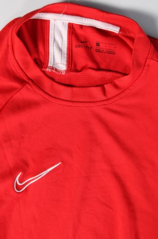 Pánske tričko  Nike, Veľkosť L, Farba Červená, Cena  15,95 €