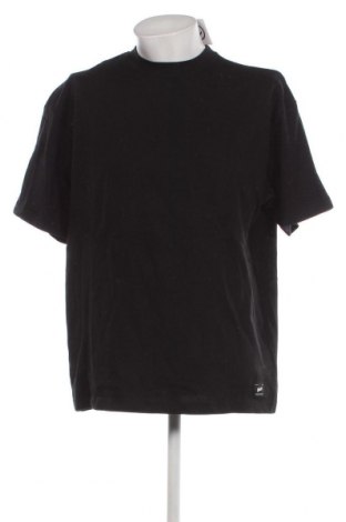 Мъжка тениска Pull&Bear, Размер M, Цвят Черен, Цена 21,00 лв.