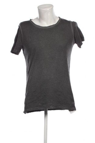 Ανδρικό t-shirt Straight Up, Μέγεθος L, Χρώμα Γκρί, Τιμή 4,82 €