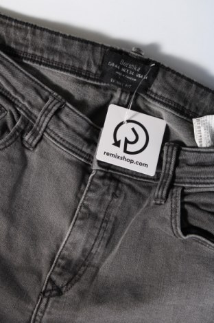 Herren Jeans Bershka, Größe M, Farbe Grau, Preis 5,85 €