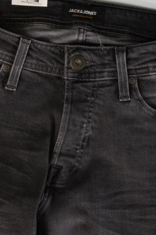 Herren Jeans Jack & Jones, Größe S, Farbe Grau, Preis 7,19 €