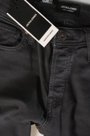 Ανδρικό τζίν Jack & Jones, Μέγεθος S, Χρώμα Γκρί, Τιμή 7,19 €