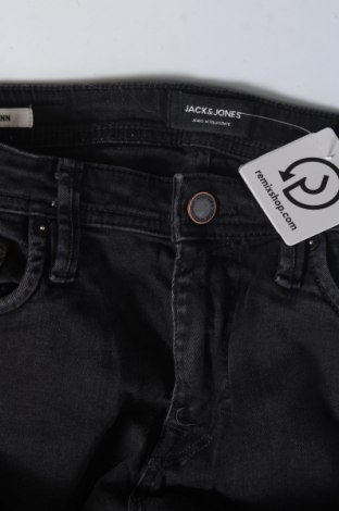 Pánske džínsy  Jack & Jones, Veľkosť S, Farba Sivá, Cena  4,65 €