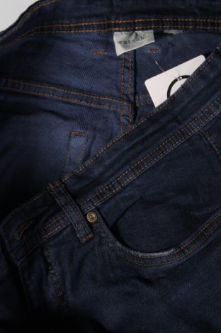 Męskie jeansy Watson's, Rozmiar L, Kolor Niebieski, Cena 61,64 zł
