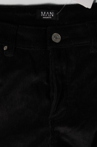 Мъжки джинси Boohoo, Размер M, Цвят Черен, Цена 46,00 лв.