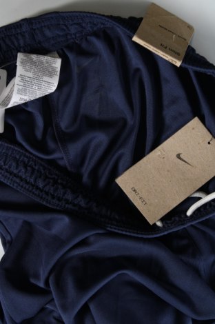 Ανδρικό κοντό παντελόνι Nike, Μέγεθος L, Χρώμα Μπλέ, Τιμή 39,69 €