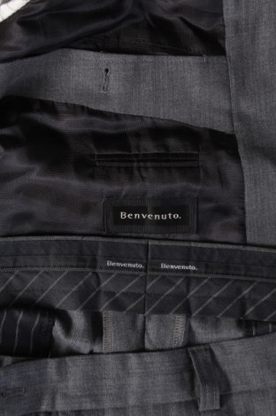 Мъжки костюм Benvenuto, Размер XL, Цвят Сив, Цена 99,28 лв.