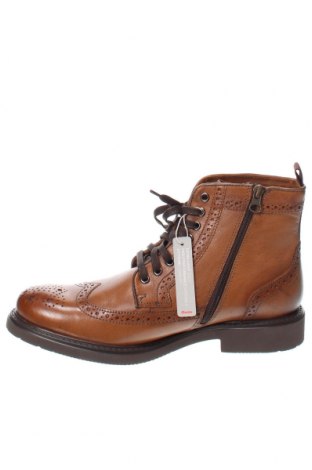 Мъжки обувки Bata, Размер 42, Цвят Кафяв, Цена 156,00 лв.