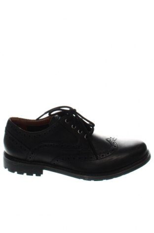 Мъжки обувки Clarks, Размер 43, Цвят Черен, Цена 119,90 лв.