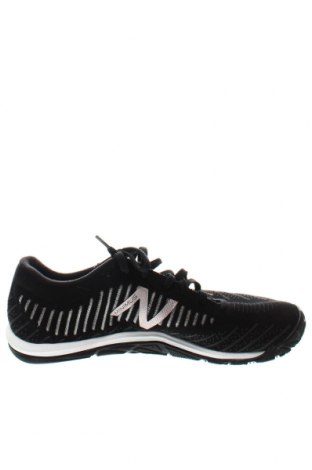 Мъжки обувки New Balance, Размер 41, Цвят Черен, Цена 84,55 лв.