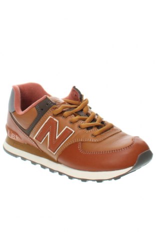 Încălțăminte bărbătească New Balance, Mărime 43, Culoare Maro, Preț 667,76 Lei