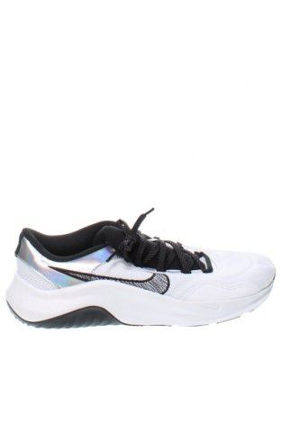 Мъжки обувки Nike, Размер 41, Цвят Бял, Цена 203,00 лв.