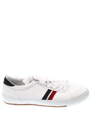 Ανδρικά παπούτσια Pull&Bear, Μέγεθος 43, Χρώμα Λευκό, Τιμή 12,00 €