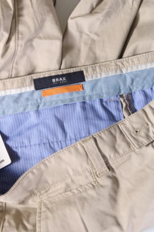 Pantaloni de bărbați Brax, Mărime L, Culoare Bej, Preț 81,58 Lei