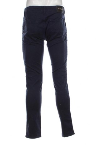 Мъжки панталон Guess, Размер M, Цвят Син, Цена 128,99 лв.