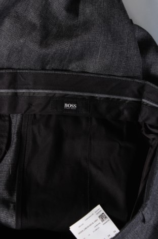 Pantaloni de bărbați Hugo Boss, Mărime L, Culoare Gri, Preț 199,21 Lei