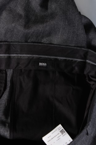 Herrenhose Hugo Boss, Größe L, Farbe Grau, Preis 42,05 €