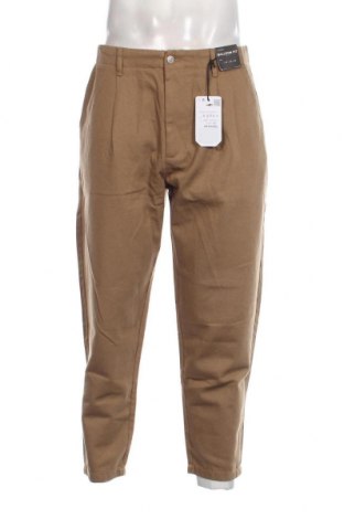 Мъжки панталон Pull&Bear, Размер L, Цвят Зелен, Цена 25,30 лв.