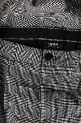 Pantaloni de bărbați Pull&Bear, Mărime M, Culoare Gri, Preț 95,39 Lei