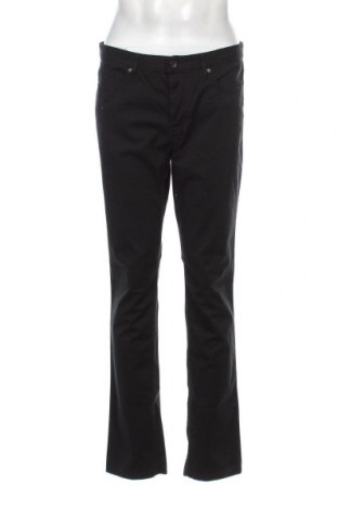 Pantaloni de bărbați United Colors Of Benetton, Mărime M, Culoare Negru, Preț 137,66 Lei