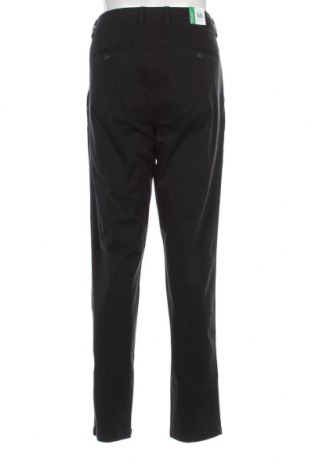 Pantaloni de bărbați United Colors Of Benetton, Mărime L, Culoare Negru, Preț 91,78 Lei